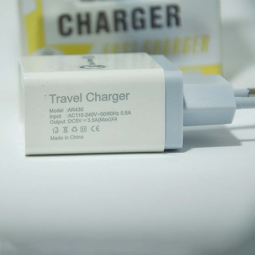 Адаптер Fast Charger на 4&times;USB, от сети, Белый / Сетевое зарядное устройство / Блок быстрой зарядки 234571418 фото